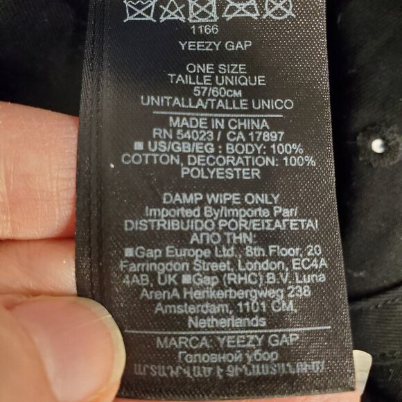 NEW GAP x KANYE WEST x YEEZY Cap Black, Silver & White - Picture 7 of 8